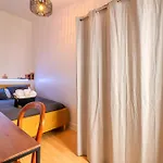 Apartment Le Vintage, Appart,hotel Particulier, Centre Maisoncarreeconciergerie *