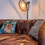 Le Vintage, Appart,hotel Particulier, Centre Maisoncarreeconciergerie Apartment *