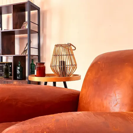 Le Vintage, Appart,hotel Particulier, Centre Maisoncarreeconciergerie * Nimes